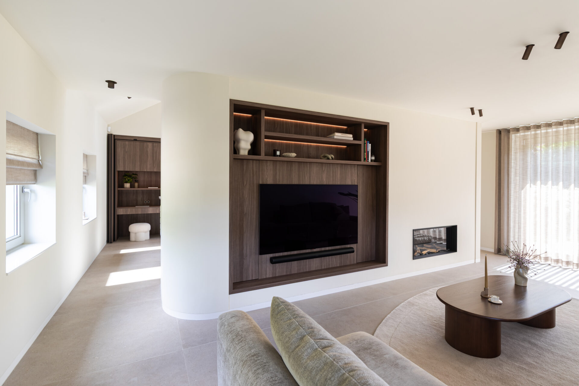 Luxe interieur met minimalistische lijnen en een doordachte indeling